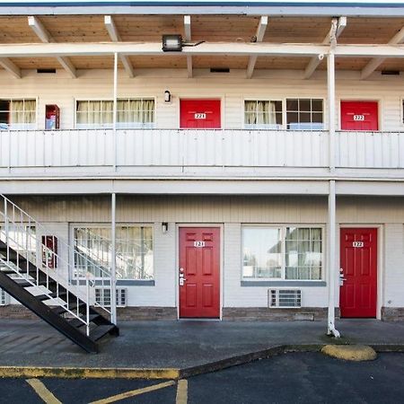 Oyo Hotel Kalama Εξωτερικό φωτογραφία