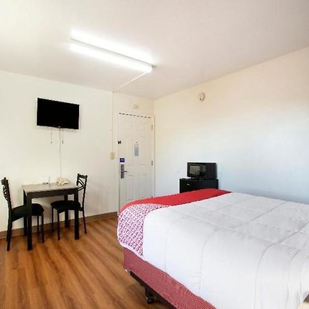 Oyo Hotel Kalama Εξωτερικό φωτογραφία