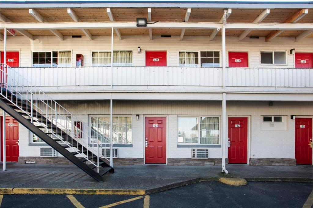 Oyo Hotel Kalama Εξωτερικό φωτογραφία