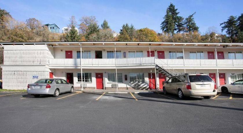 Oyo Hotel Kalama Εξωτερικό φωτογραφία