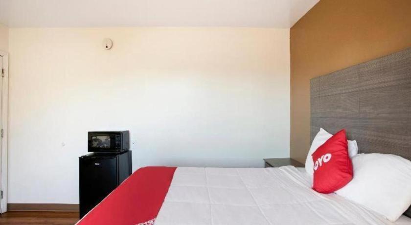 Oyo Hotel Kalama Εξωτερικό φωτογραφία