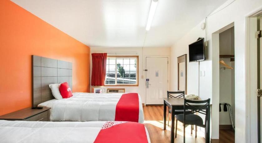 Oyo Hotel Kalama Εξωτερικό φωτογραφία